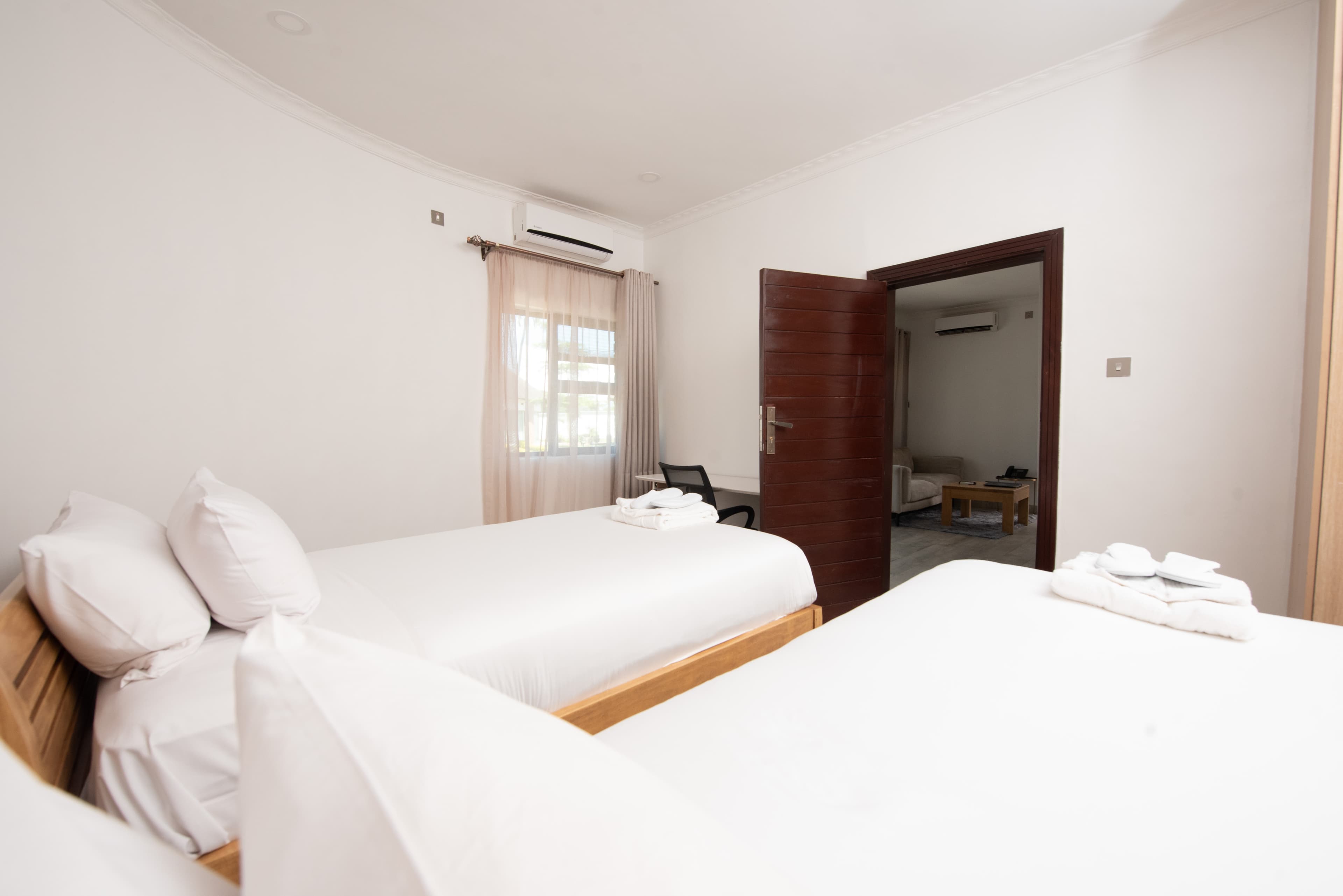 Executive Suite with terrace and city view